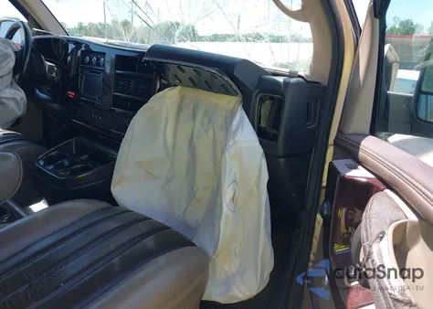 2013 Chevrolet Express G1500 3Lt from USA, damaged, VIN 1GBSGDC45D1130306